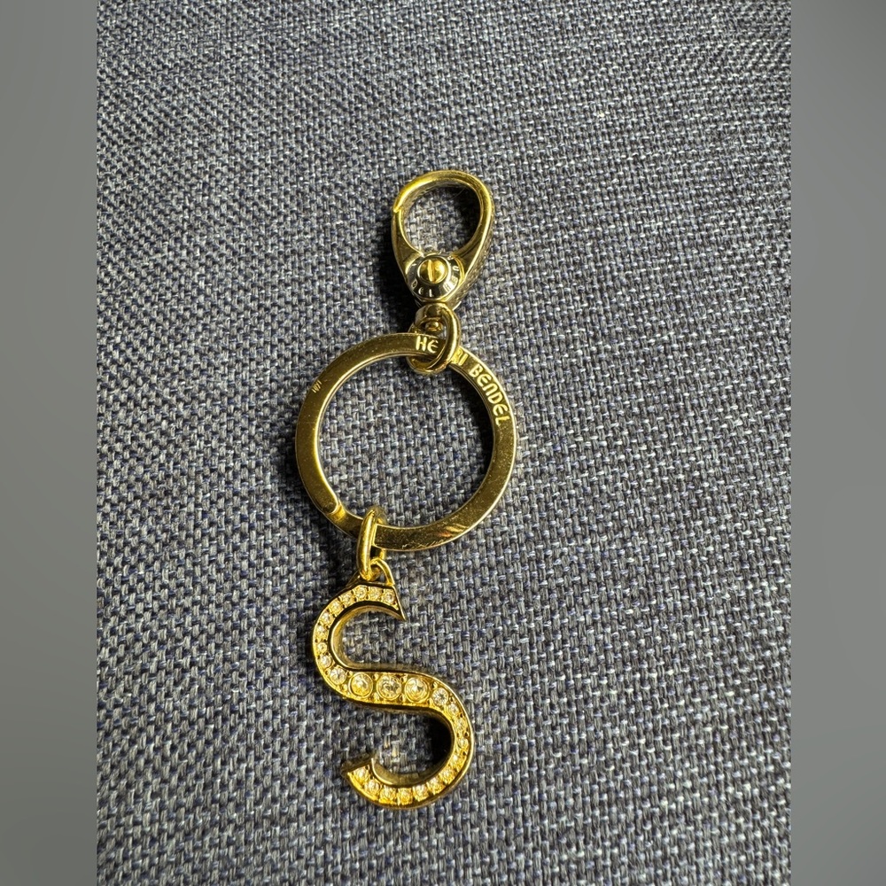 Henri Bendel Gold tone Letter S Charms